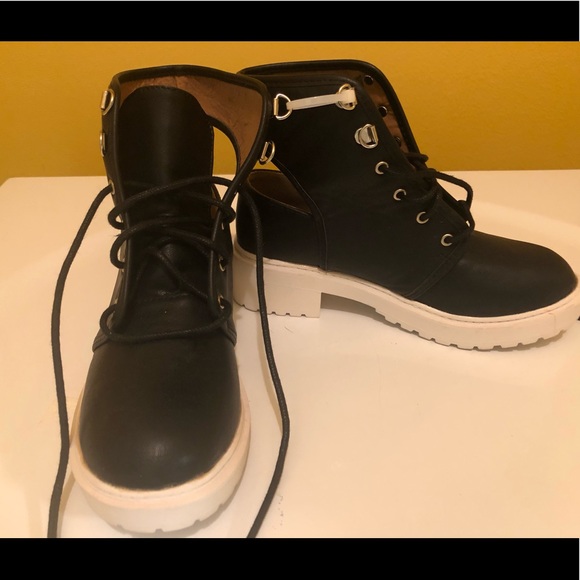 Cut out ankle combat boots - Picture 3 of 6